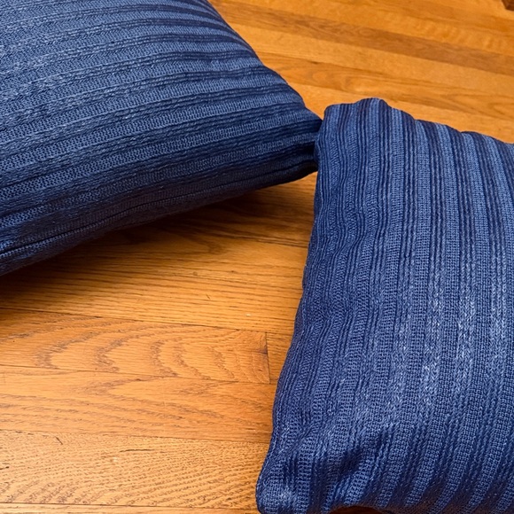 Vera Bradley Blue Sea Turtle Decorative Pillows NEW - Picture 9 of 14